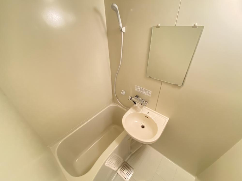 アライブ大箇の浴室