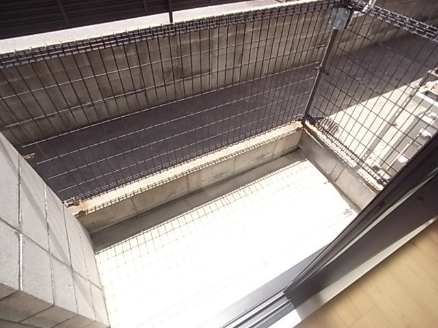 ラッキータウン二番館のバルコニー