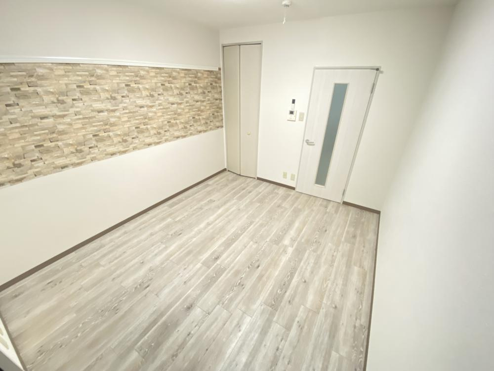 ラッキータウン二番館の居間・リビング