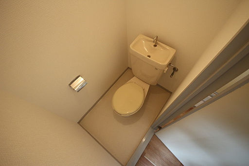 セレコート東灘のトイレ