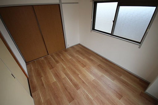 セレコート東灘の居間・リビング