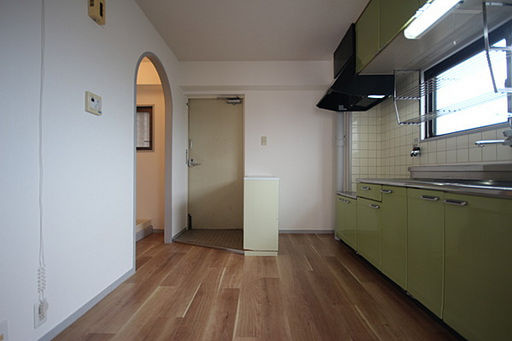 セレコート東灘の居間・リビング