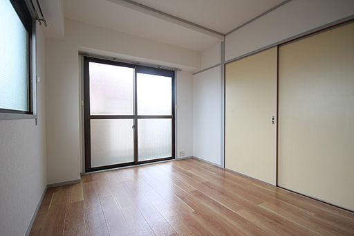 セレコート東灘の居間・リビング