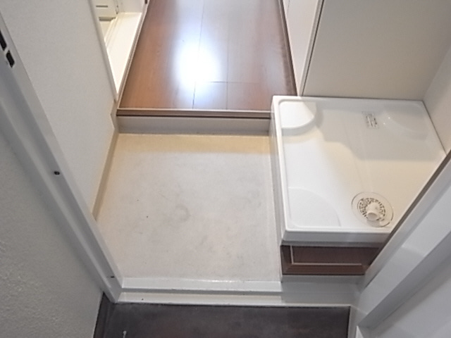 ときわ上筒井レクランの玄関