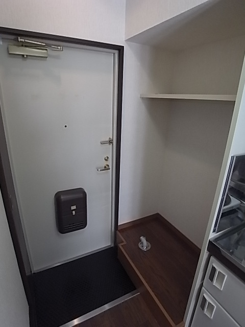 ステラハウス4-500の玄関