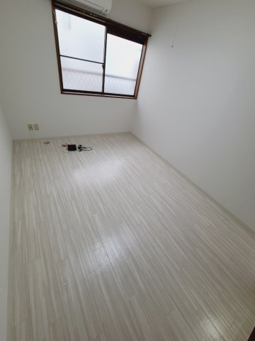 イースト夙川の居間・リビング