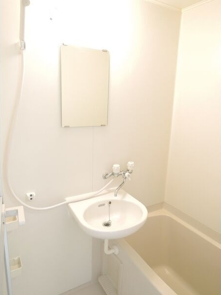 イースト夙川の洗面所