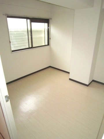 北町ハイツの居間・リビング