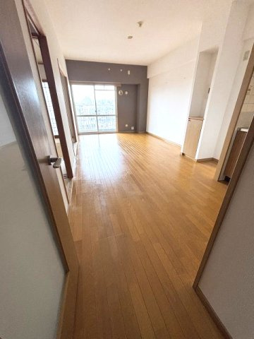 本山センチュリーマンションの居間・リビング