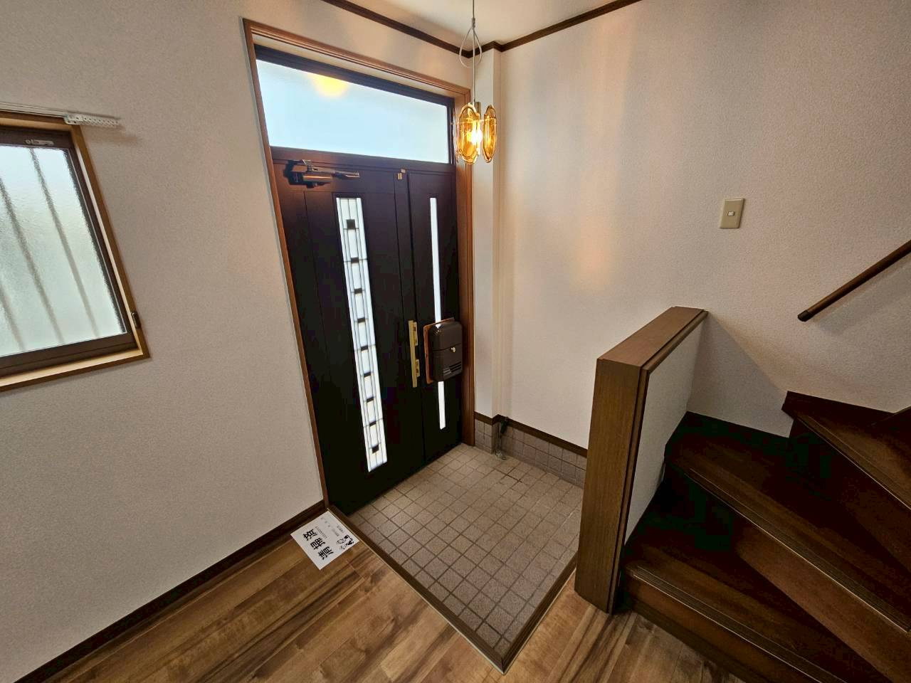松家貸家の玄関
