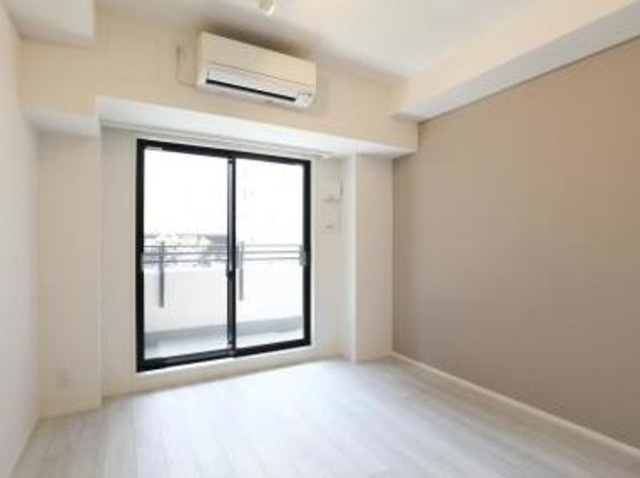 ザ・パークワンズ芝公園の居間・リビング