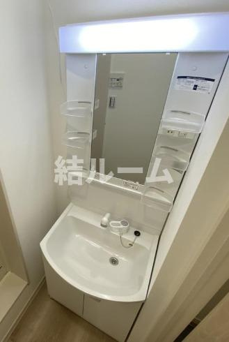 板橋区新河岸３丁目のアパートの洗面所