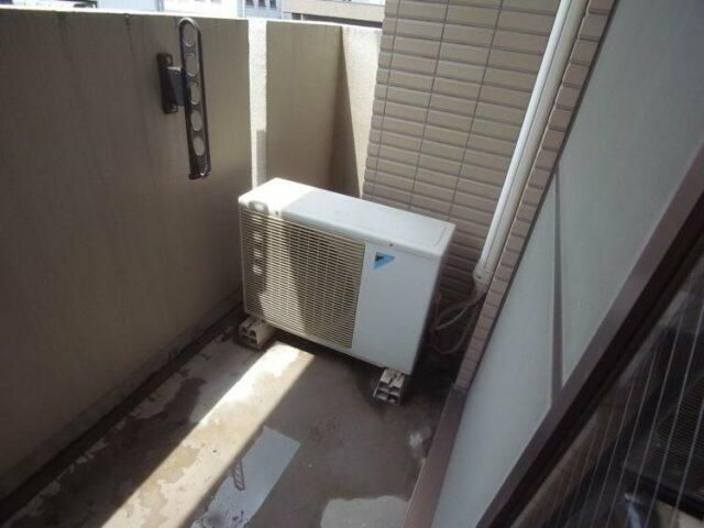 菱和パレス飯田橋駅前のバルコニー