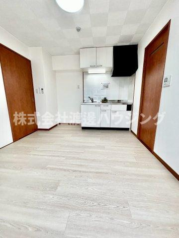 ハイムタケダT-10の居間・リビング