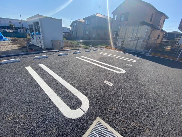 【駐車場】