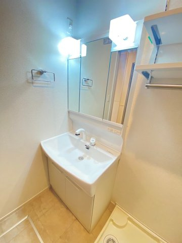 【独立洗面台】