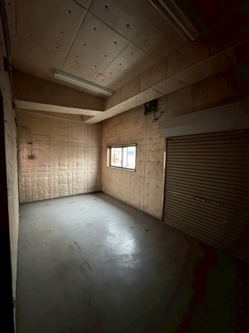 足柄上郡大井町金子の店舗事務所のロビー