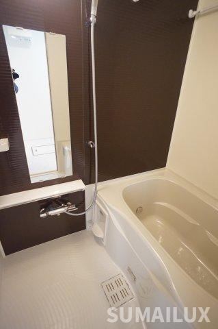 熊本市南区出仲間８丁目のアパートの浴室