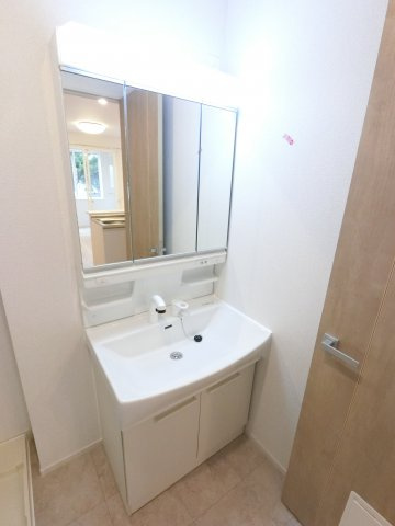 【独立洗面台】