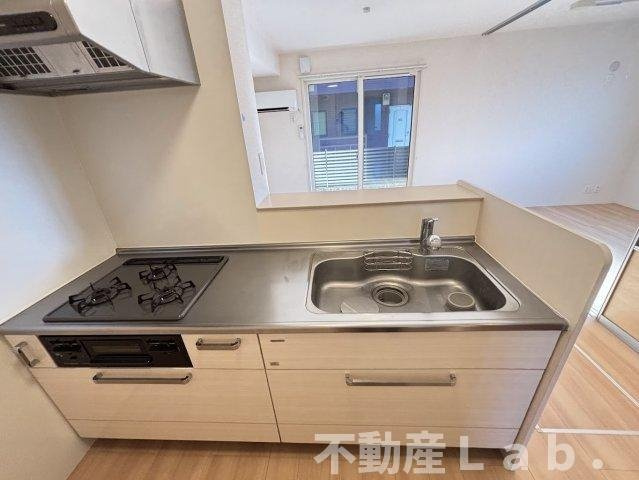 ハイムセラ宇土駅前のキッチン|※号室違いのお写真です。