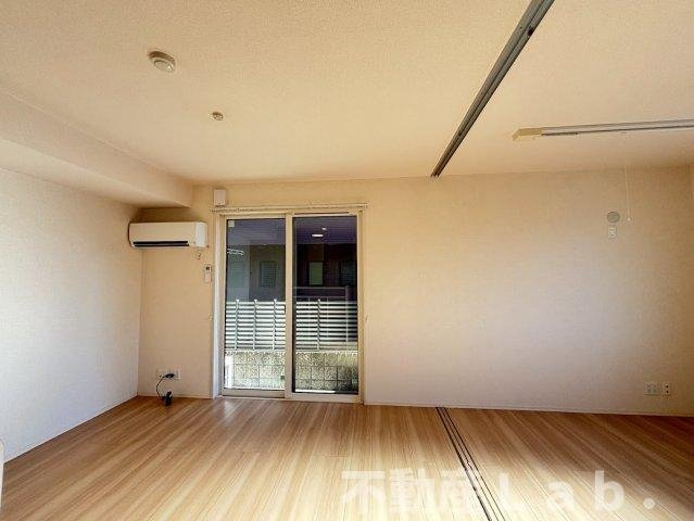 ハイムセラ宇土駅前の居間・リビング|※号室違いのお写真です。