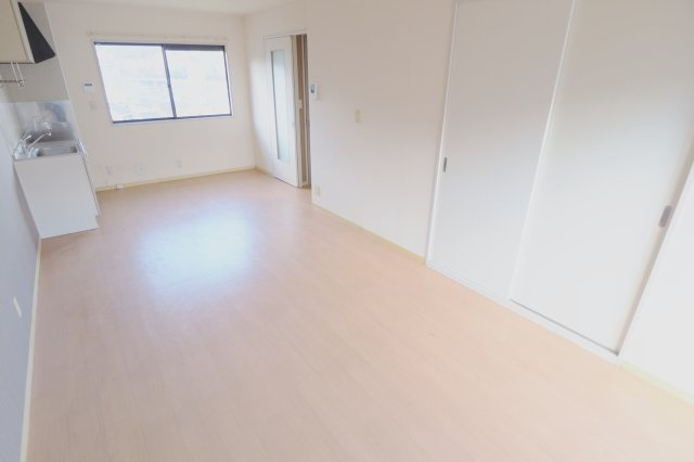 パストラルAの居間・リビング