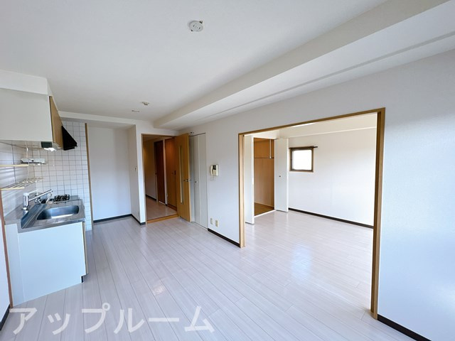 ウィルあじまの居間・リビング