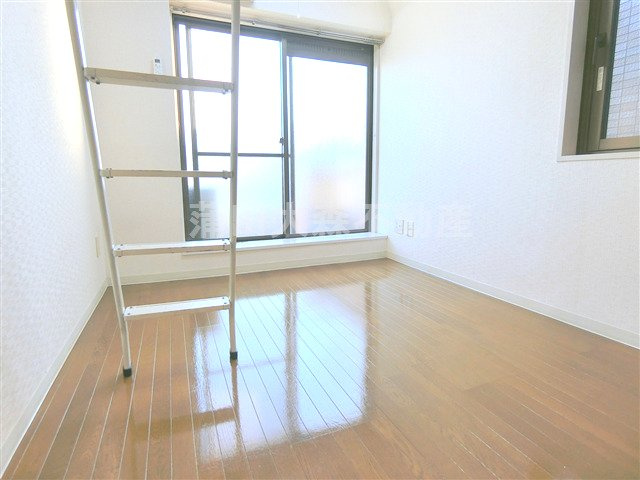 第36シンエイビルの居間・リビング