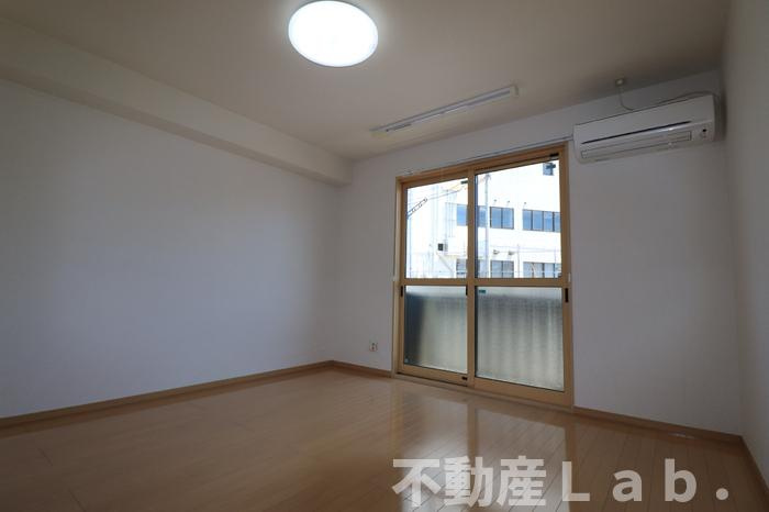 パラッツォ・Kの居間・リビング