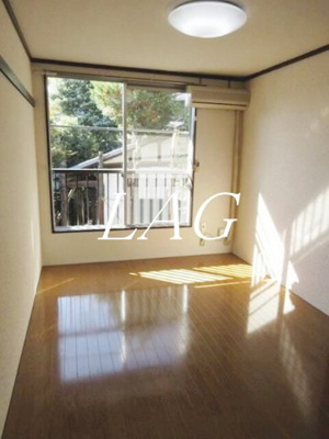 【居間・リビング】 | サニーハイツ中村 | 洋室のお部屋です。