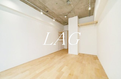 【居間・リビング】 | ヒルズ音羽 | 洋室のお部屋です。