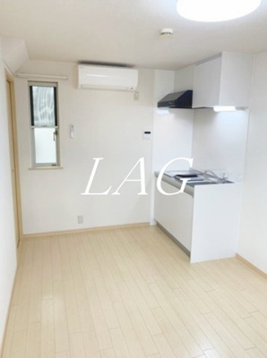 【居間・リビング】 | カーサヴィアンカ | 洋室のお部屋です。