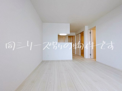 【居間・リビング】 | REGALESTルミナス黄金【名古屋市賃貸・都市ガス】