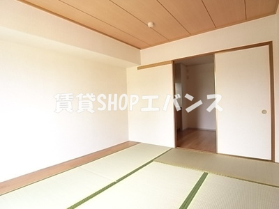 【その他】 | ニュー・トリヴァンベールユアサ