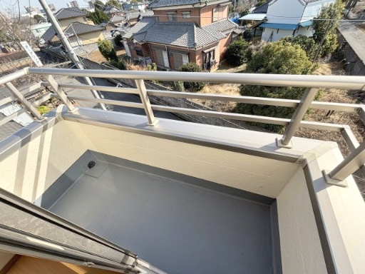 【バルコニー】