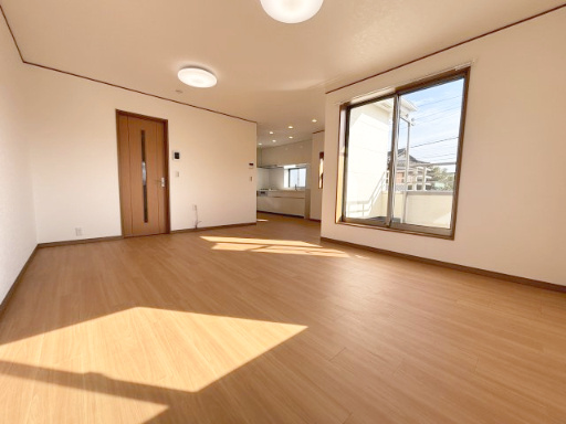 【居間・リビング】