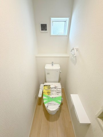 福生市加美平1丁目全３棟　新築分譲のトイレ