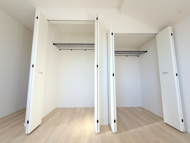 福生市加美平1丁目全３棟　新築分譲の収納