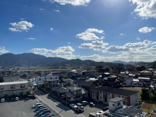 【展望】 | エクレール福岡東 | 目の前には高いマンションなどがなく開放的な眺望がひろがります