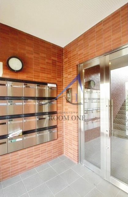 リーフロックのエントランス|エントランスです。