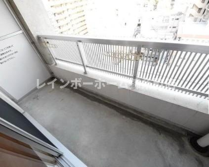 パインタワーのバルコニー