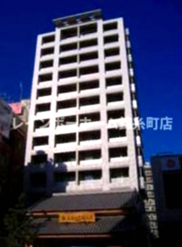 パインタワーの外観