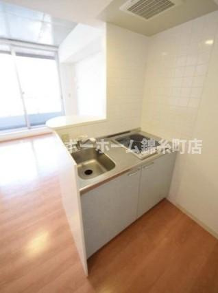 パインタワーのキッチン