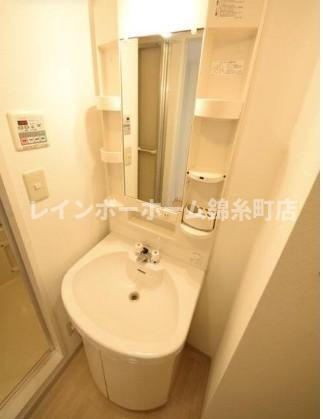 パインタワーの洗面所