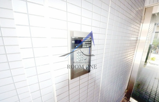 メゾンリンクス２のセキュリティ|オートロックです。