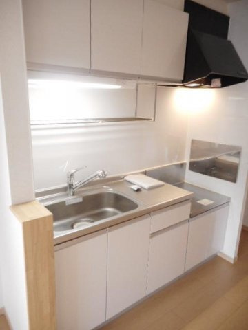 レジデンス　アルドーレ　Ｃのキッチン|きれいなキッチンです