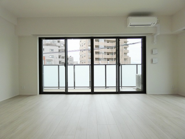 【居間・リビング】 | センチュリー八王子ルミエール