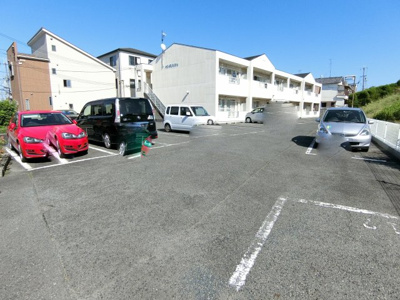【駐車場】 | パレスさくら