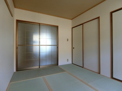 【寝室】 | ロイヤルライフ21