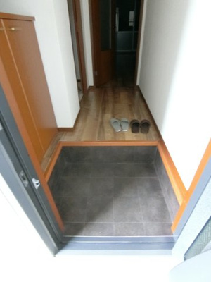 【玄関】 | パル春日B